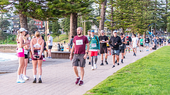 Beach2Beach Fun Run 2025. Dee Why Beach