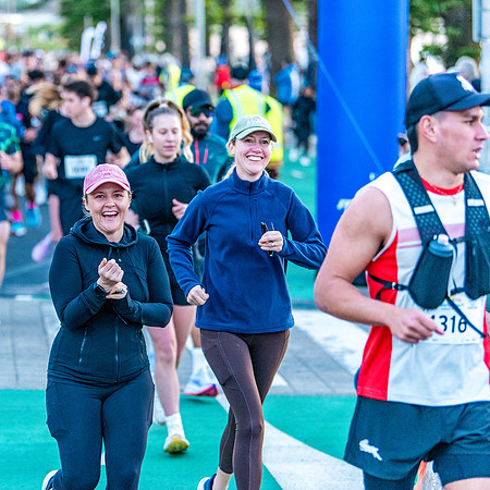 Beach2Beach Fun Run 2025. Dee Why Beach