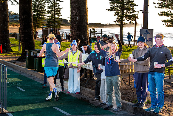 Beach2Beach Fun Run 2025. Dee Why Beach
