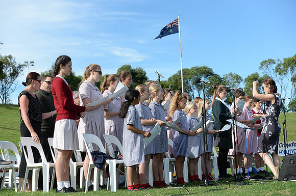 20150419-100 RSL-20150419-Anzac-D4C_2049-5