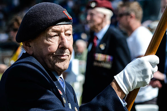 20150419-100 RSL-20150419-Anzac-D4C_2246-20