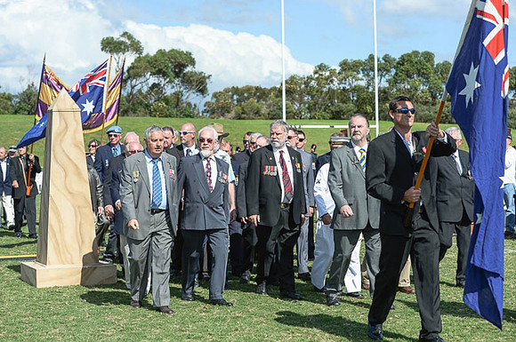 20150419-100 RSL-20150419-Anzac-D4C_2252-21