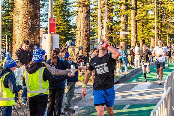 Beach2Beach Fun Run 2025. Dee Why Beach