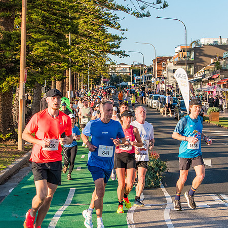 Beach2Beach Fun Run 2025. Dee Why Beach