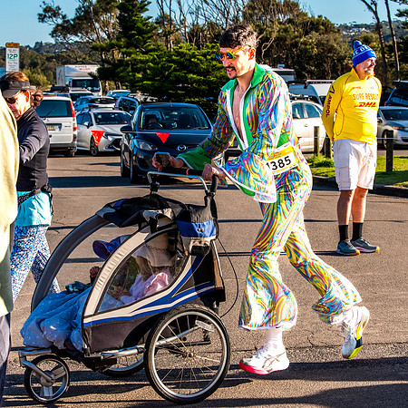 Beach2Beach Fun Run 2025. Dee Why Beach